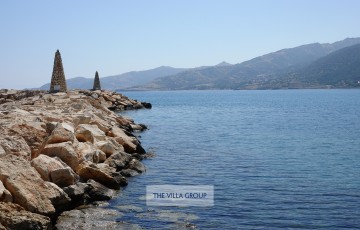 Pomos