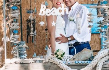 An Intimate Wedding at Villa 415302