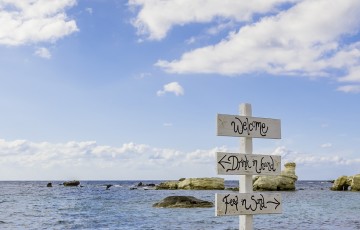 Luxury Weddings at The Sea Caves