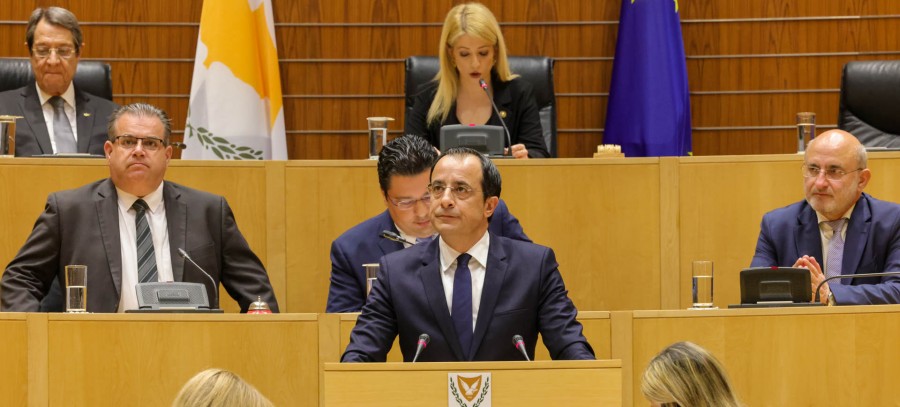 New Cyprus president sworn in