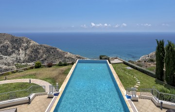 The 20 Best Luxury Holiday Villa Rentals in Cyprus