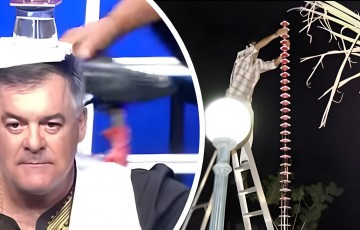 Guinness Book of Records with 319 glasses