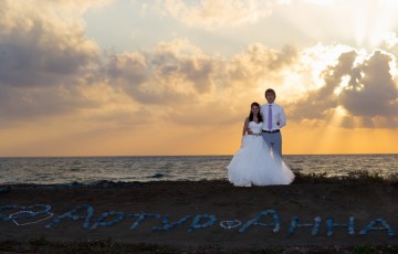 Arthur & Anna's Beach Front Wedding