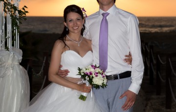 Arthur & Anna's Beach Front Wedding