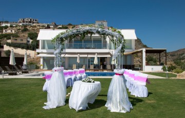 Ben & Carly's Private Villa Wedding