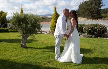 Casandra & Mike's Luxury Villa Wedding