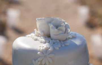 Gillan & Pauls Beach Villa Wedding