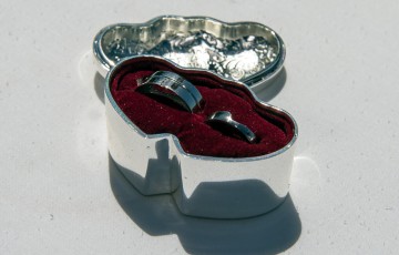 Hannah & Paul's Beach Front Wedding