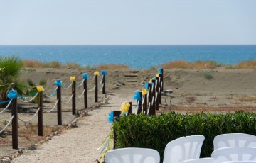 Hannah & Paul's Beach Front Wedding