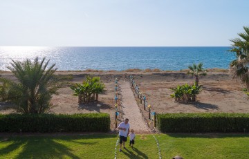 Hannah & Paul's Beach Front Wedding