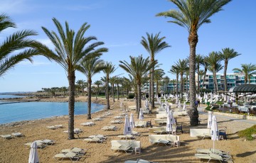 James & Nicola's Wedding at the Pioneer Beach Hotel