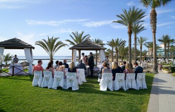 James & Nicola's Wedding at the Pioneer Beach Hotel