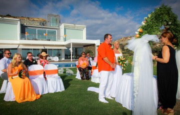Mitch & Lorraine's Wedding at Villa 60363 in Coral Bay