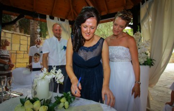 Paul & Sarah's Wedding at Paphos Town Hall