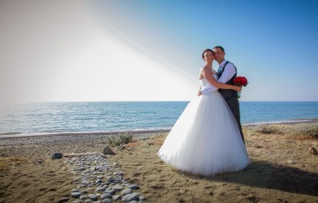 Rebecca & Daniel's Beach front Wedding at Villa 382 in Argaka