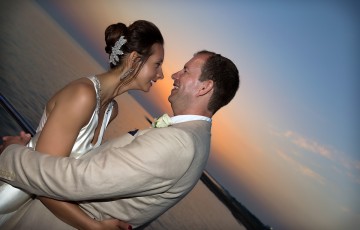 Rob & Di's Wedding on the Sea Star Yacht