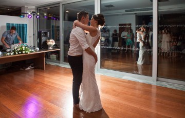 Samantha & Stuart's Wedding at Villa 60363 in Coral Bay