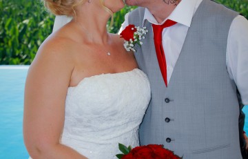 Scott & Gail's Wedding at Villa 58889 in Coral Bay