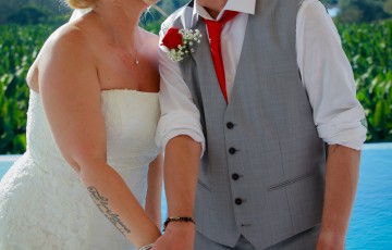 Scott & Gail's Wedding at Villa 58889 in Coral Bay