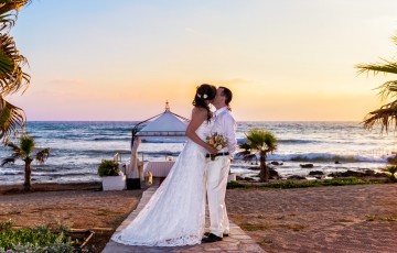 A Romantic Wedding for Two