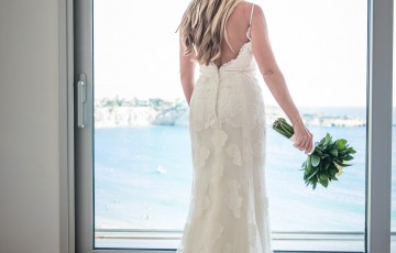 Thomas & Danielle's Beachfront Wedding at Villa 391860 in Coral Bay