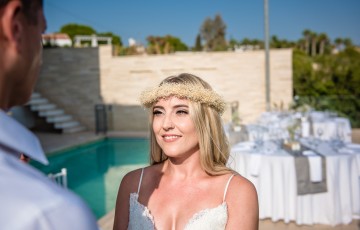 Thomas & Danielle's Beachfront Wedding at Villa 391860 in Coral Bay