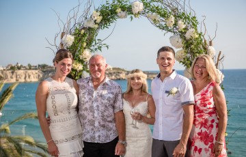 Thomas & Danielle's Beachfront Wedding at Villa 391860 in Coral Bay