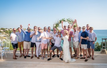 Thomas & Danielle's Beachfront Wedding at Villa 391860 in Coral Bay