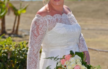 Toni & Michelle's Wedding at Villa 382 in Argaka