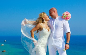 A Romantic Wedding at Aphrodite's Rock