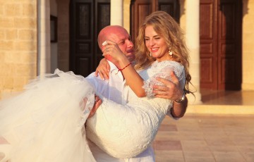 A Romantic Wedding at Aphrodite's Rock