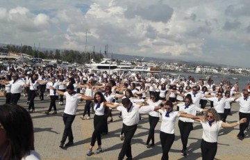 Reattempt to break Guinness World Record