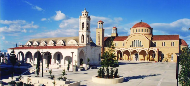 Three Churches Square, Paralimni