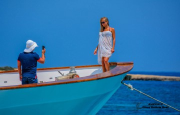 Enjoy The Clear Waters Of Blue Lagoon By Boat Hire