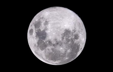 The last supermoon of 2020 is tonight