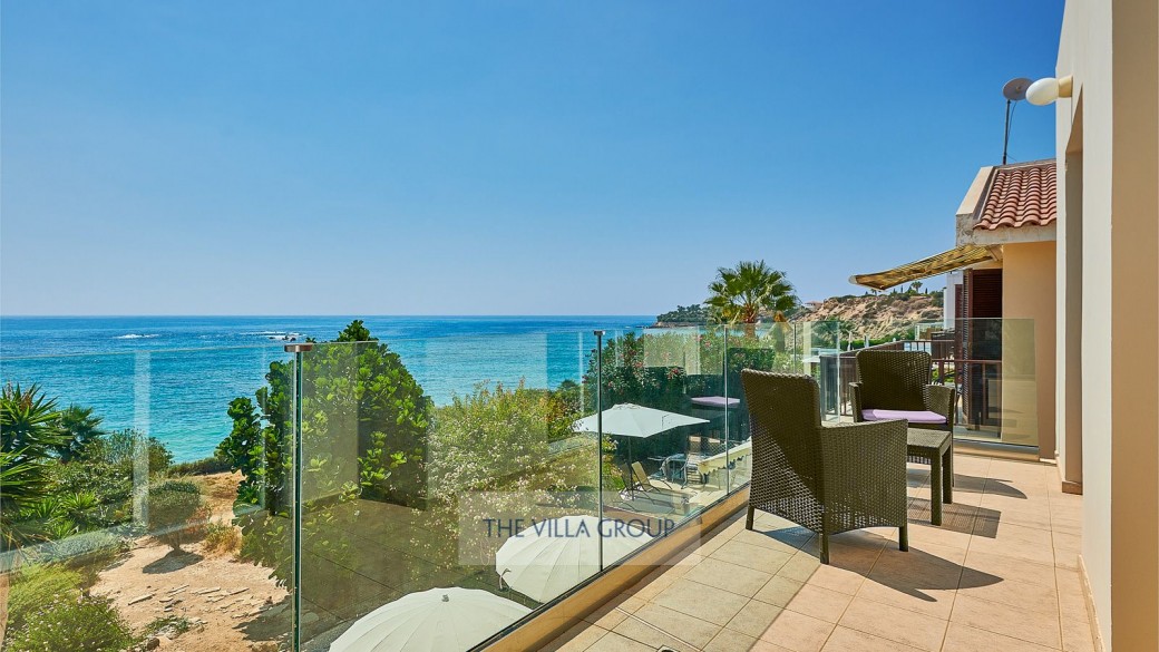 Furnished balcony