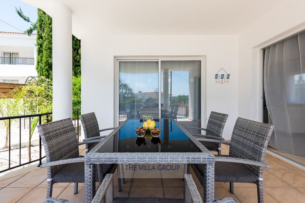 Furnished terrace