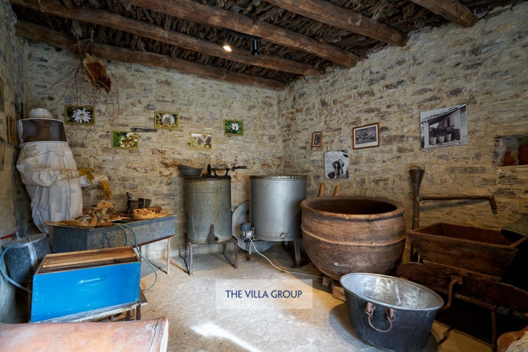 A museum room that shows how the local honey is produced