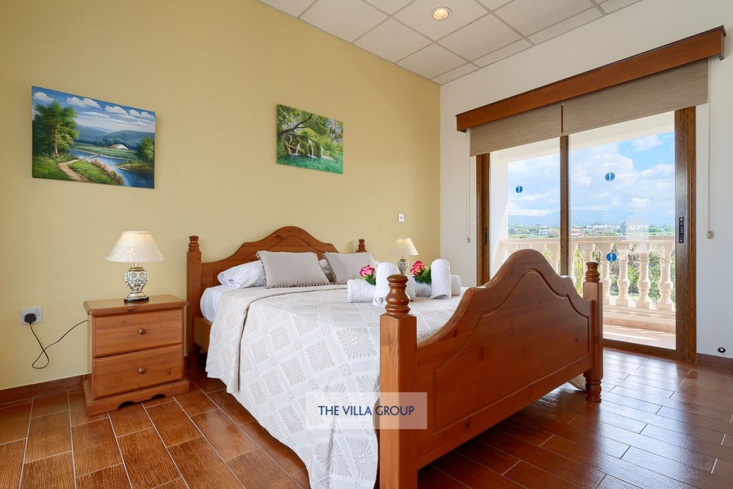 First floor double bedroom