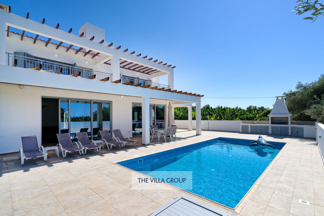 Each villa has a private 9m x 4m swimming pool with walk-in steps