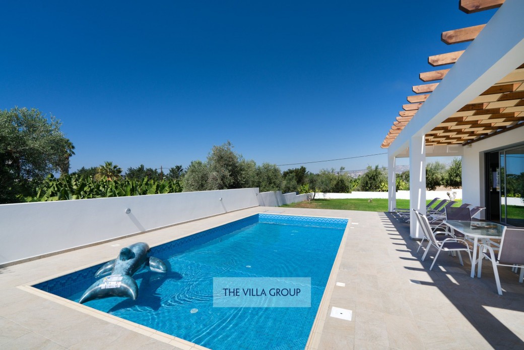 Both villas have a private swimming pool
