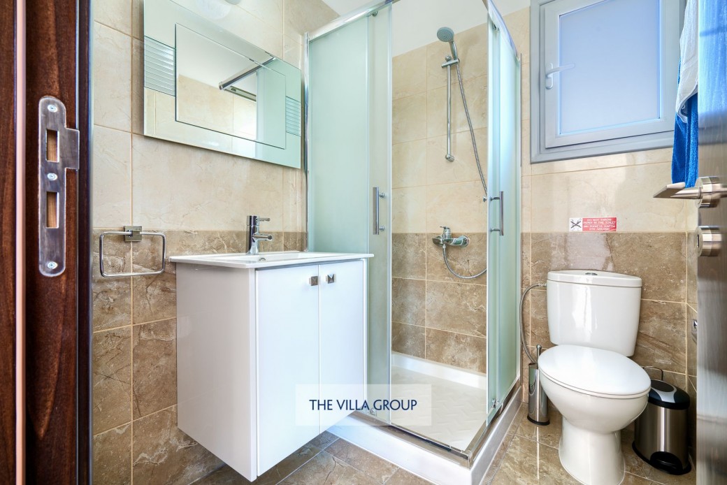 En-suite shower room