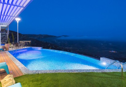 Panorama Villa and Oceania Villa 