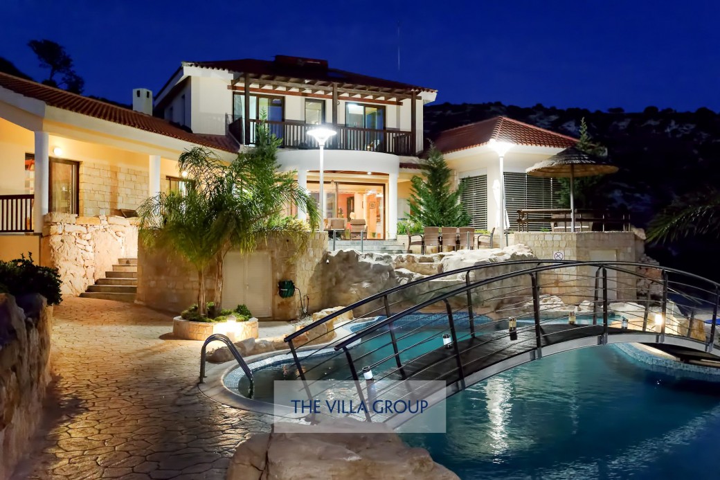 The villa consists of three buildings; main villa, main wing and an annexe