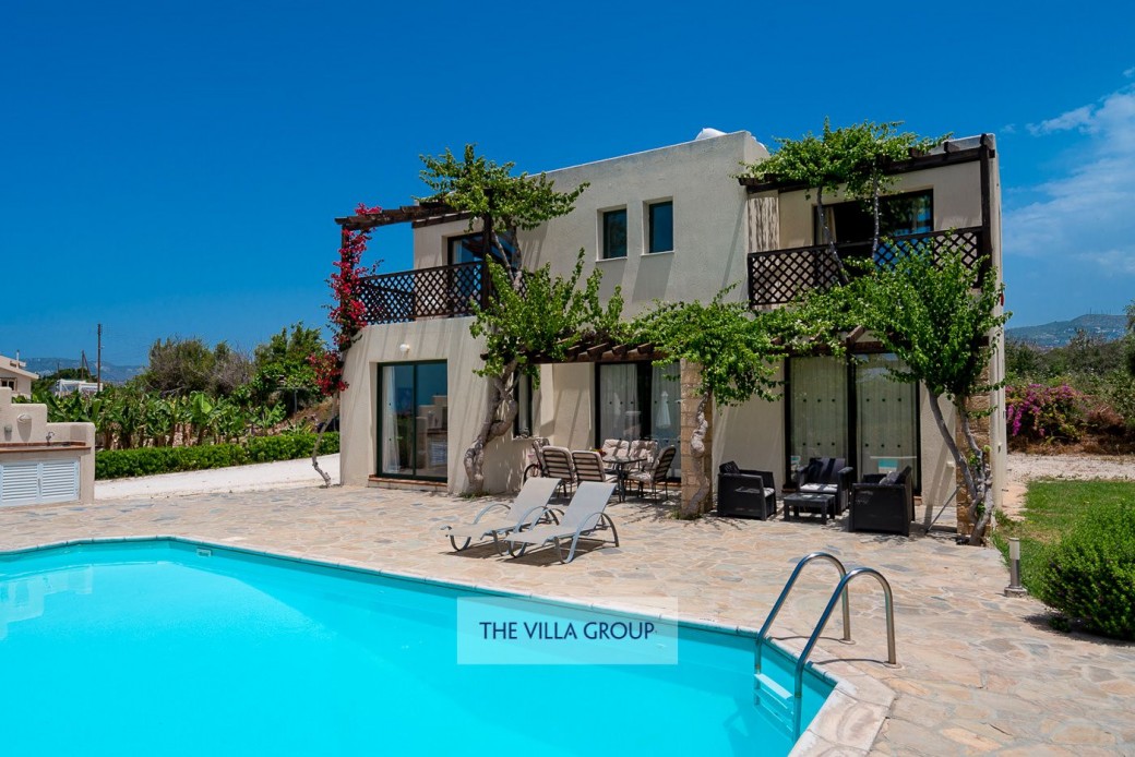 4 bedroom villa located in Kissonerga