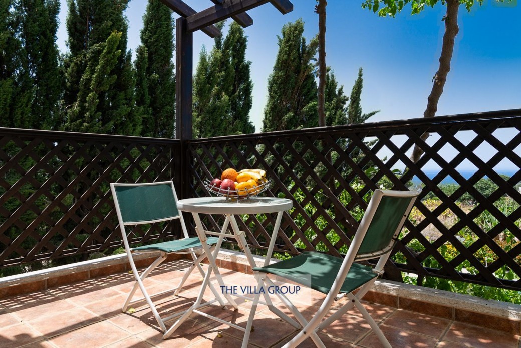 Furnished balcony