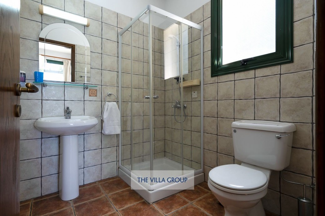 En-suite shower room