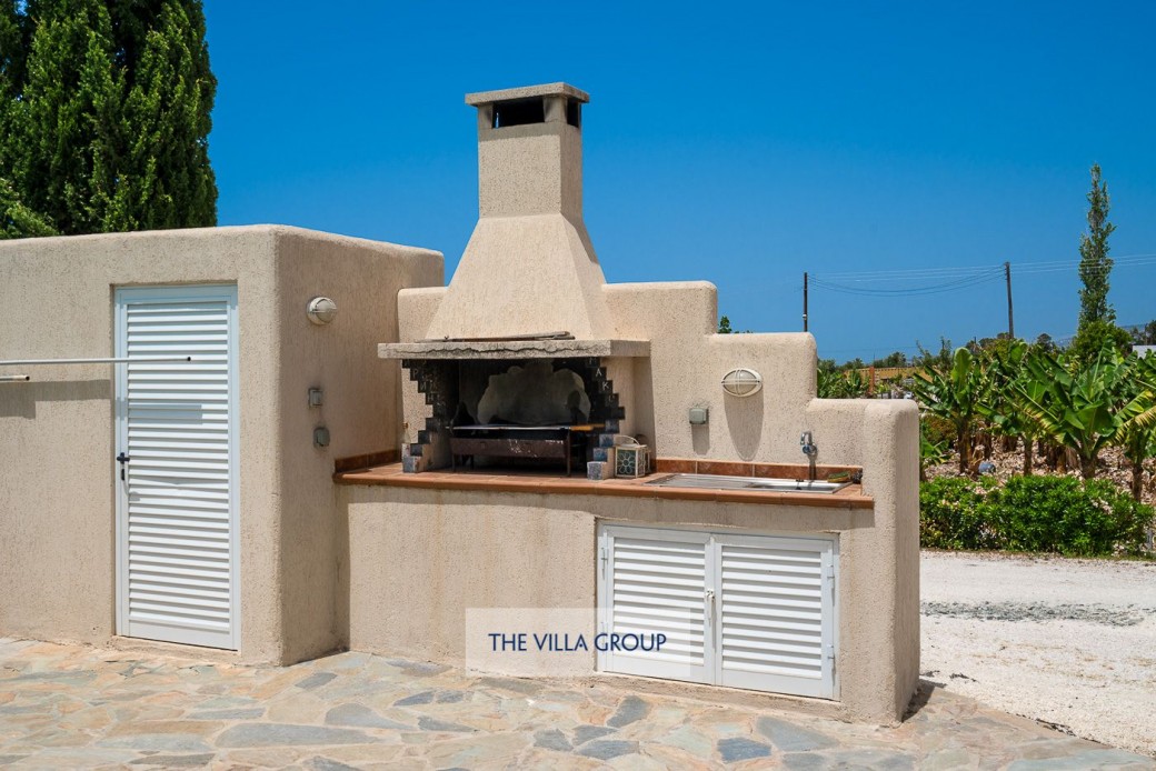 Barbecue for al-fresco dining