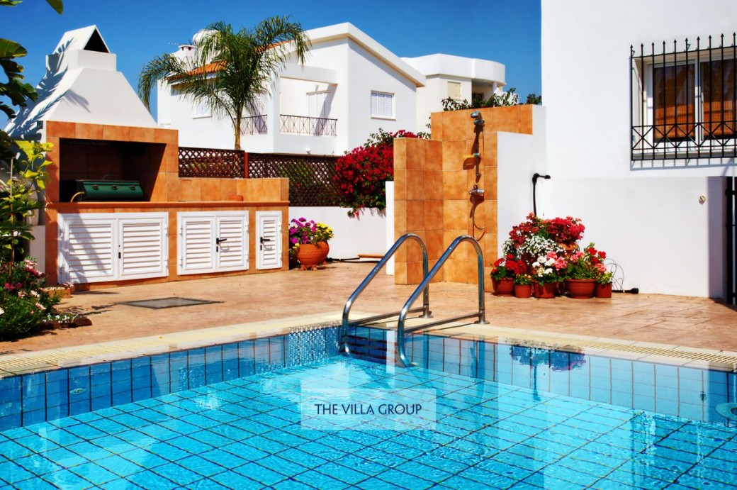 Spacious outside area