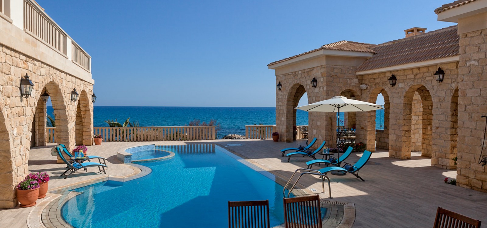 Mediterranean Breeze